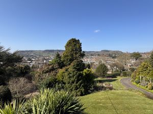 Photo 5- click for photo gallery